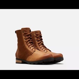 Womens Sorel lace up boot
